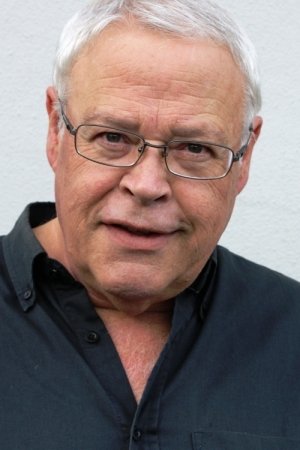 Paul Minifie backdrop