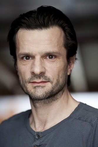 Pierre Hiessler backdrop