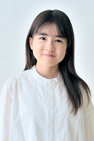 Chise Niitsu backdrop