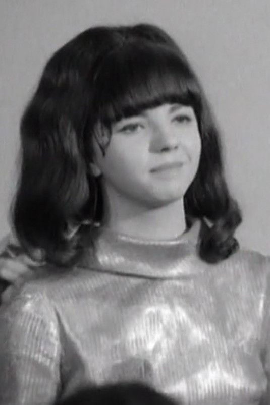 Sarolta Zalatnay backdrop