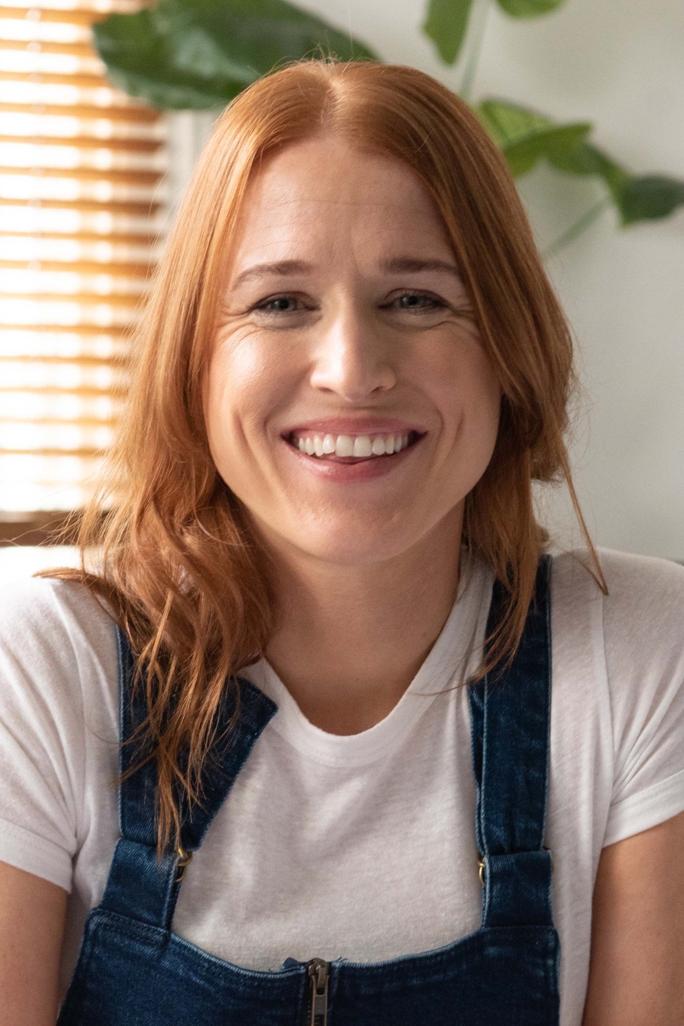 Jess Harris backdrop