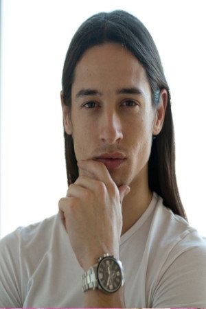 Carlos Salado backdrop