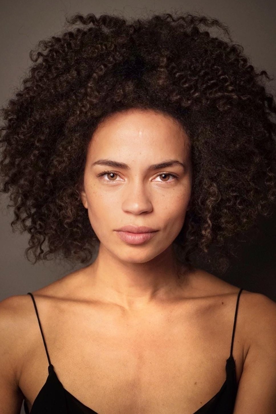 Ana Sofia Martins backdrop