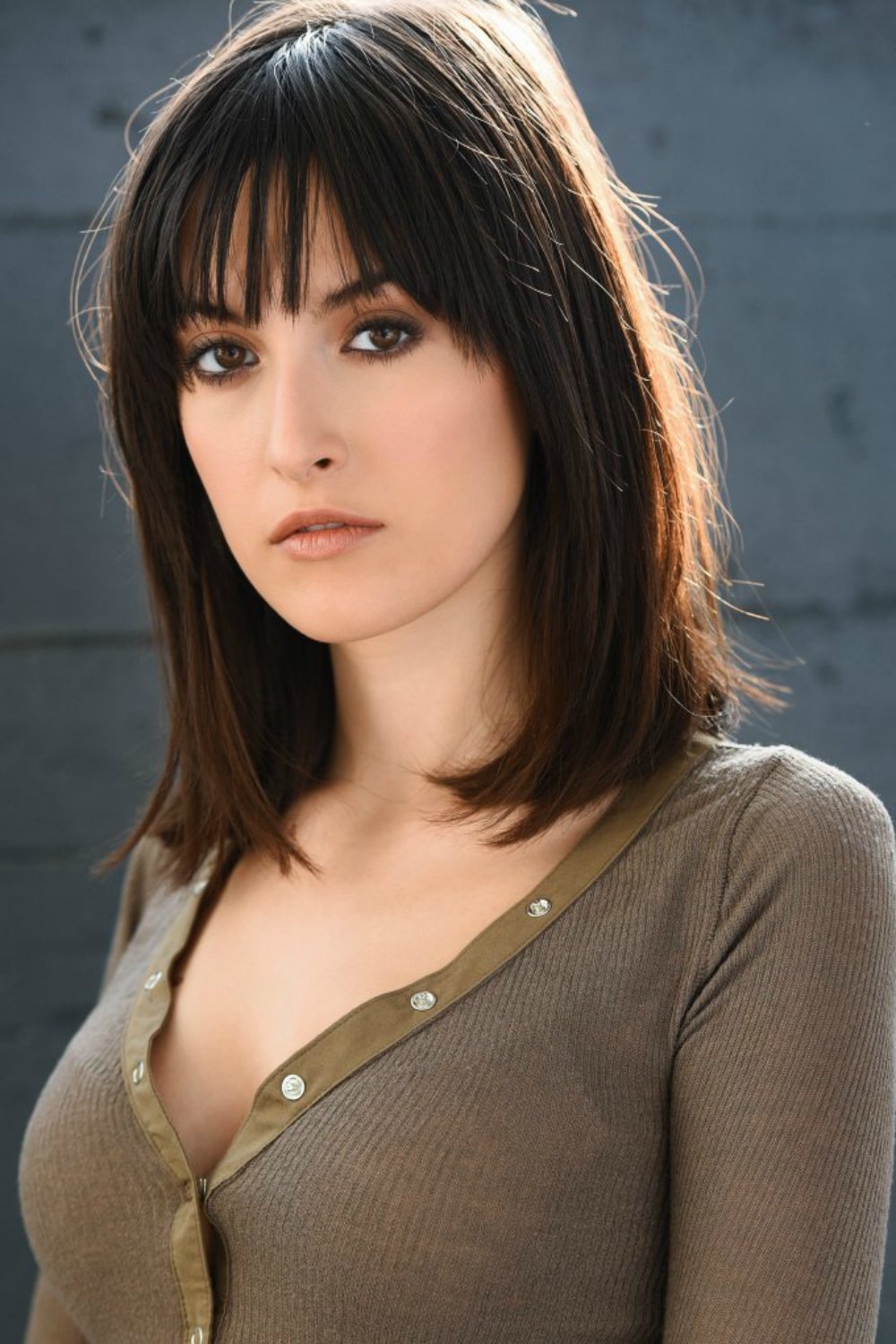 Lulu Jovovich backdrop