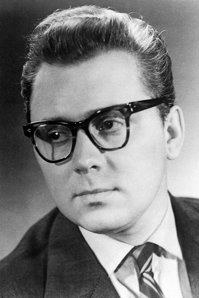 Vladimir Skuybin backdrop