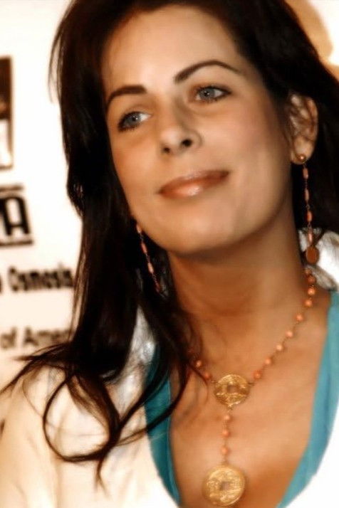 Amber Dawn Lee backdrop