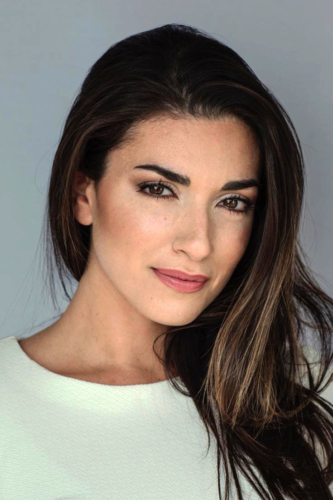 Liliana Fiorelli backdrop