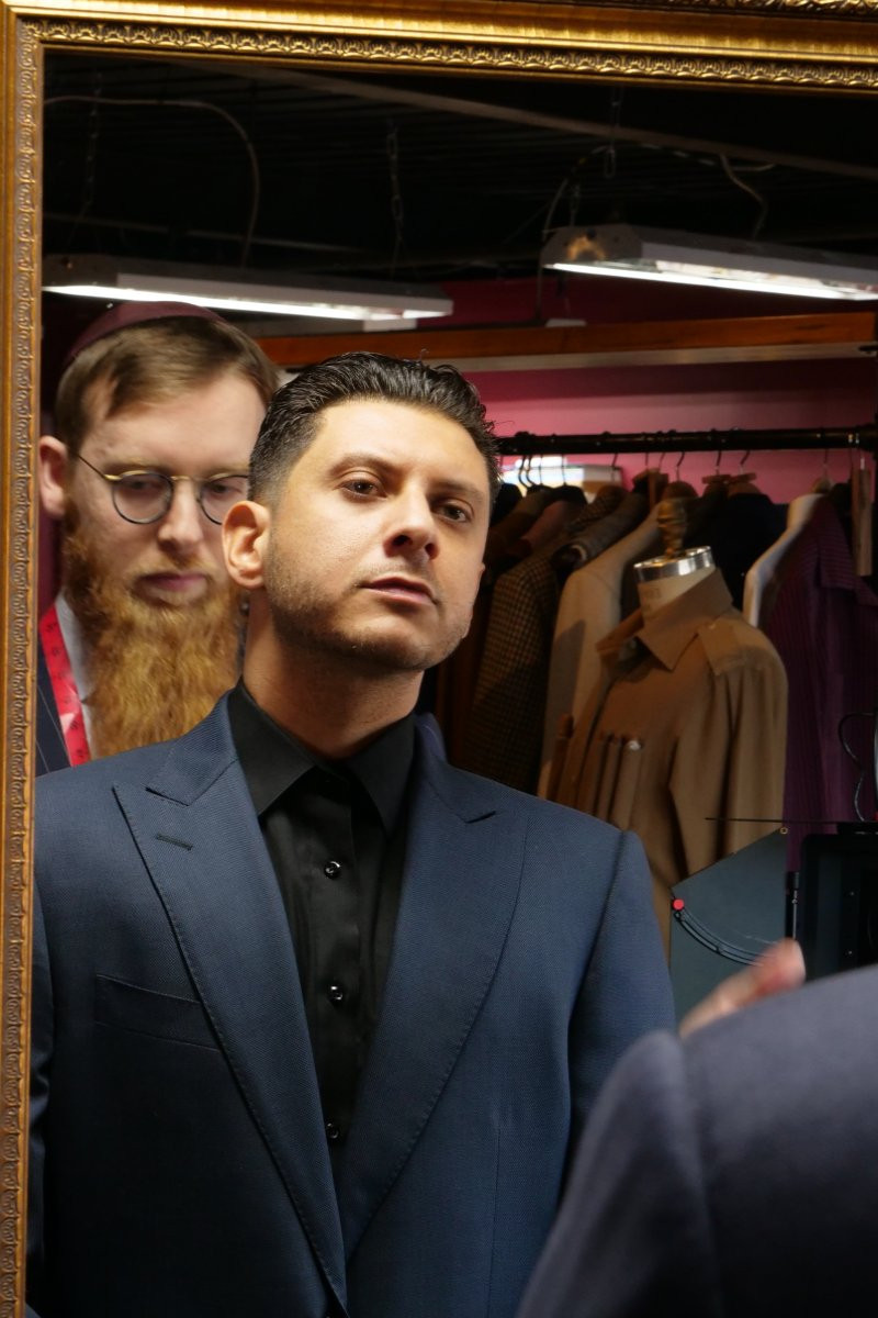 Daniel Fainman backdrop