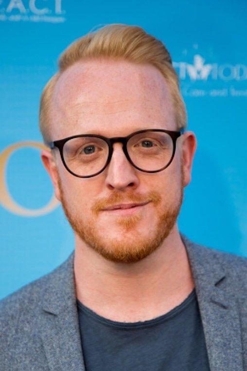 Owain Rhys Davies backdrop