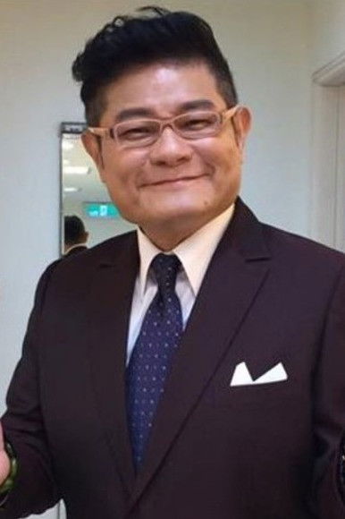 Hsu Hsiao-Shun backdrop