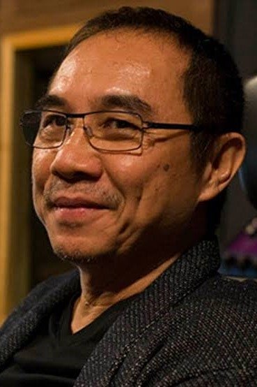 Thaneth Warakulnukroh backdrop