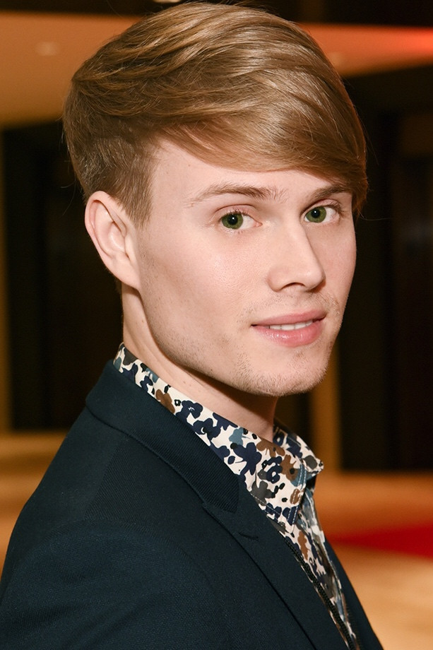 João Queiroga backdrop