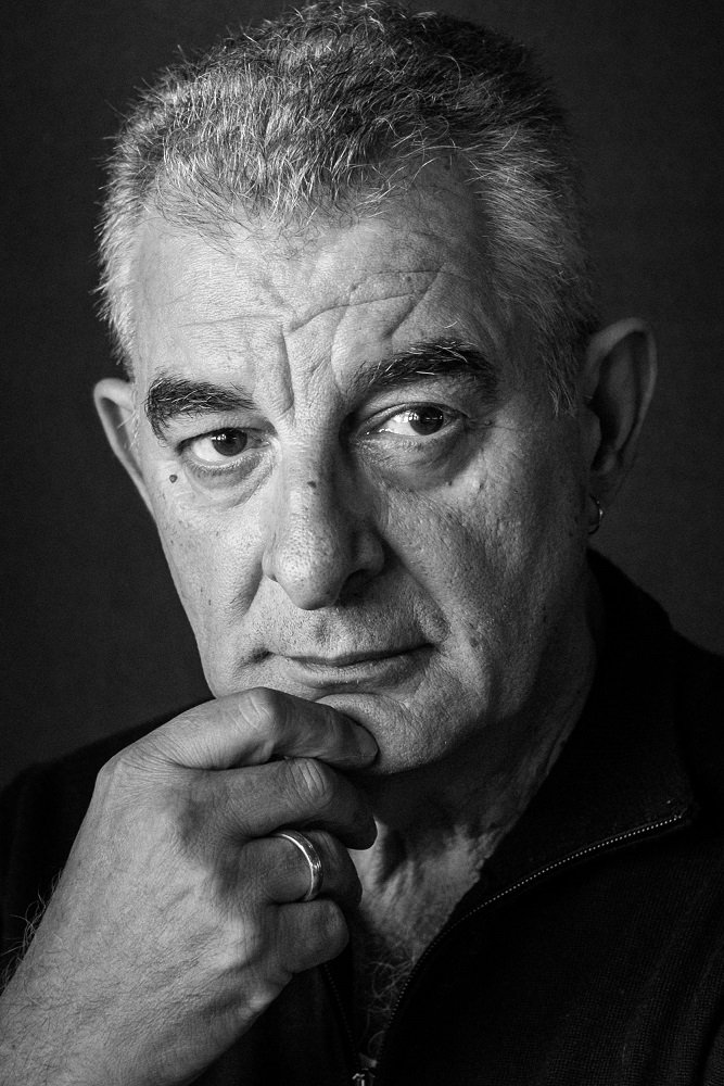 Lex Marinos backdrop