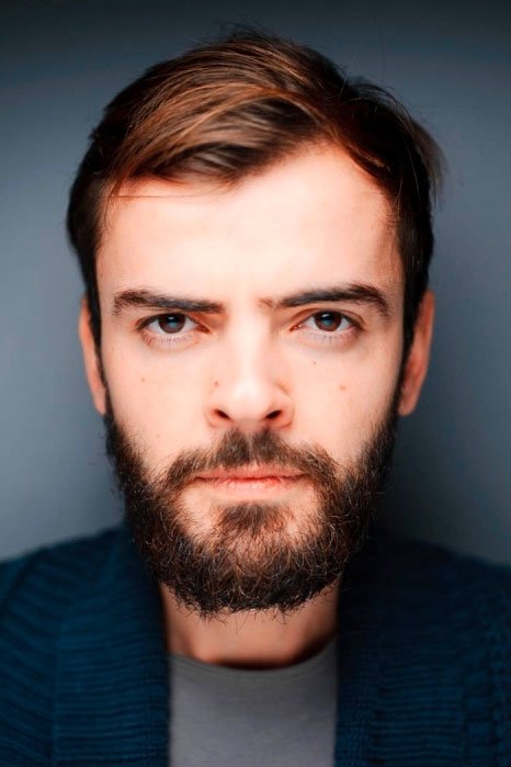 Anton Lapenko backdrop