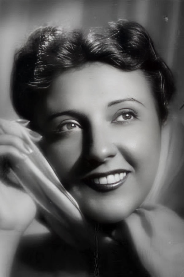 Ángeles Martínez backdrop