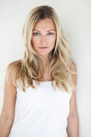 Sarah Stork backdrop