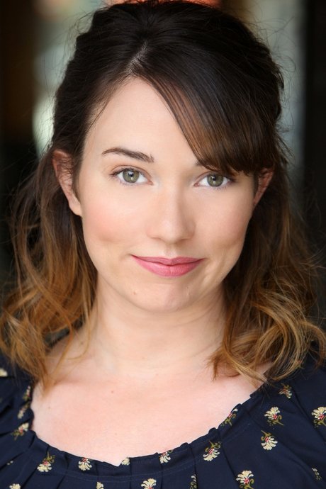 Taryn Schubert backdrop