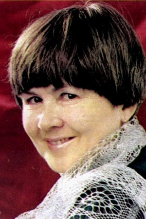 Erzsi Lengyel backdrop