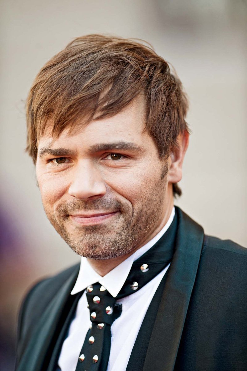 Lado Bizovičar backdrop