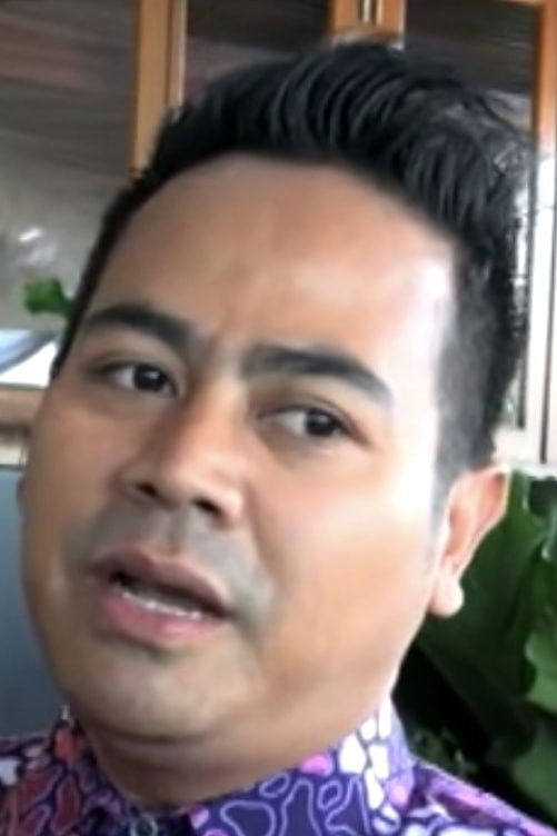 Yadi Sembako backdrop