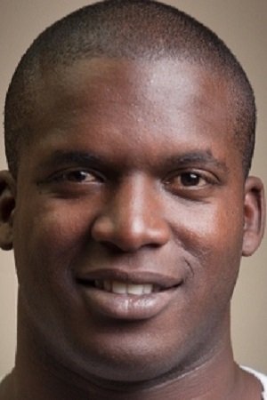 Oysel More Despaygne backdrop