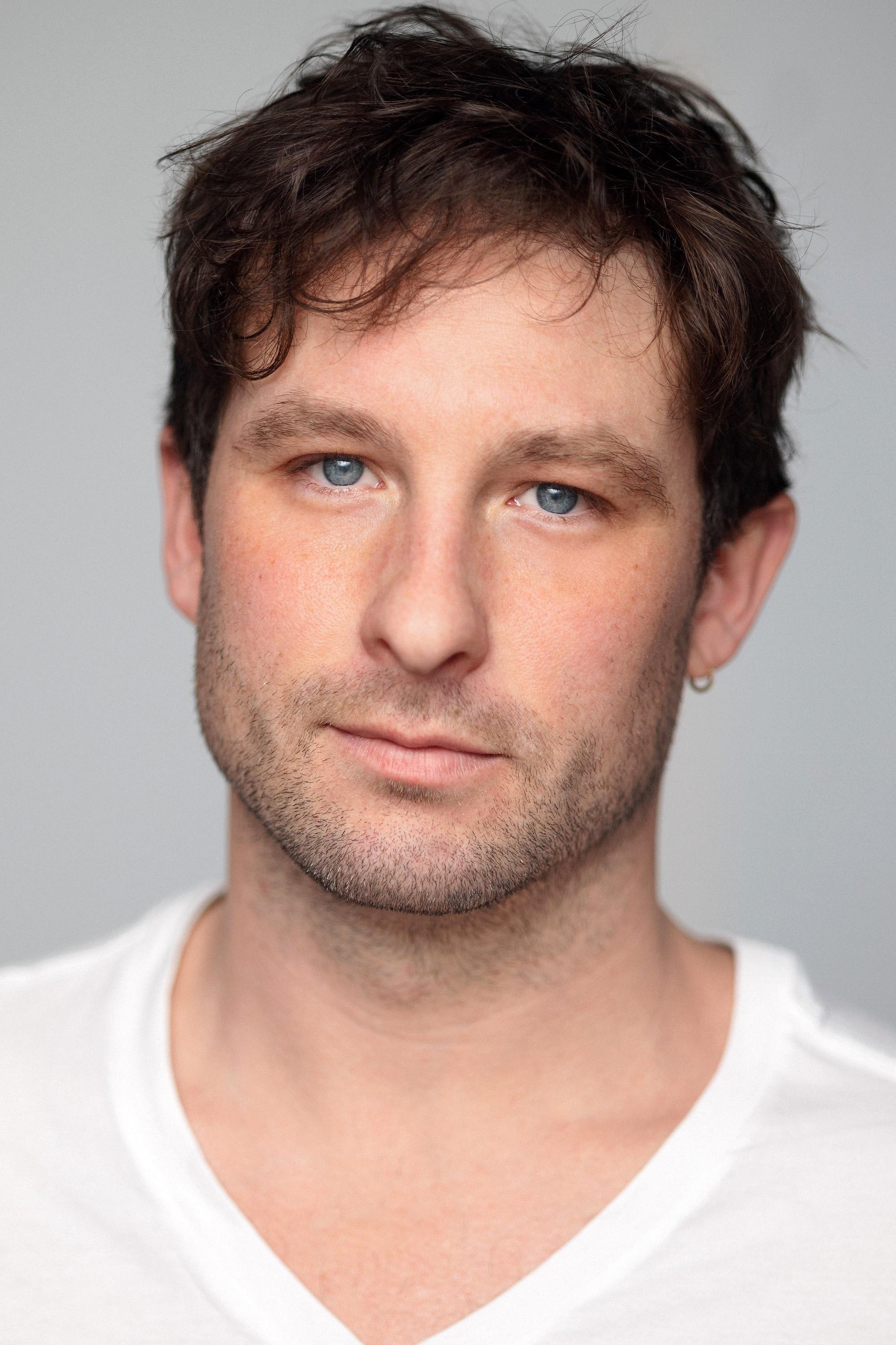 Drew Harwood backdrop