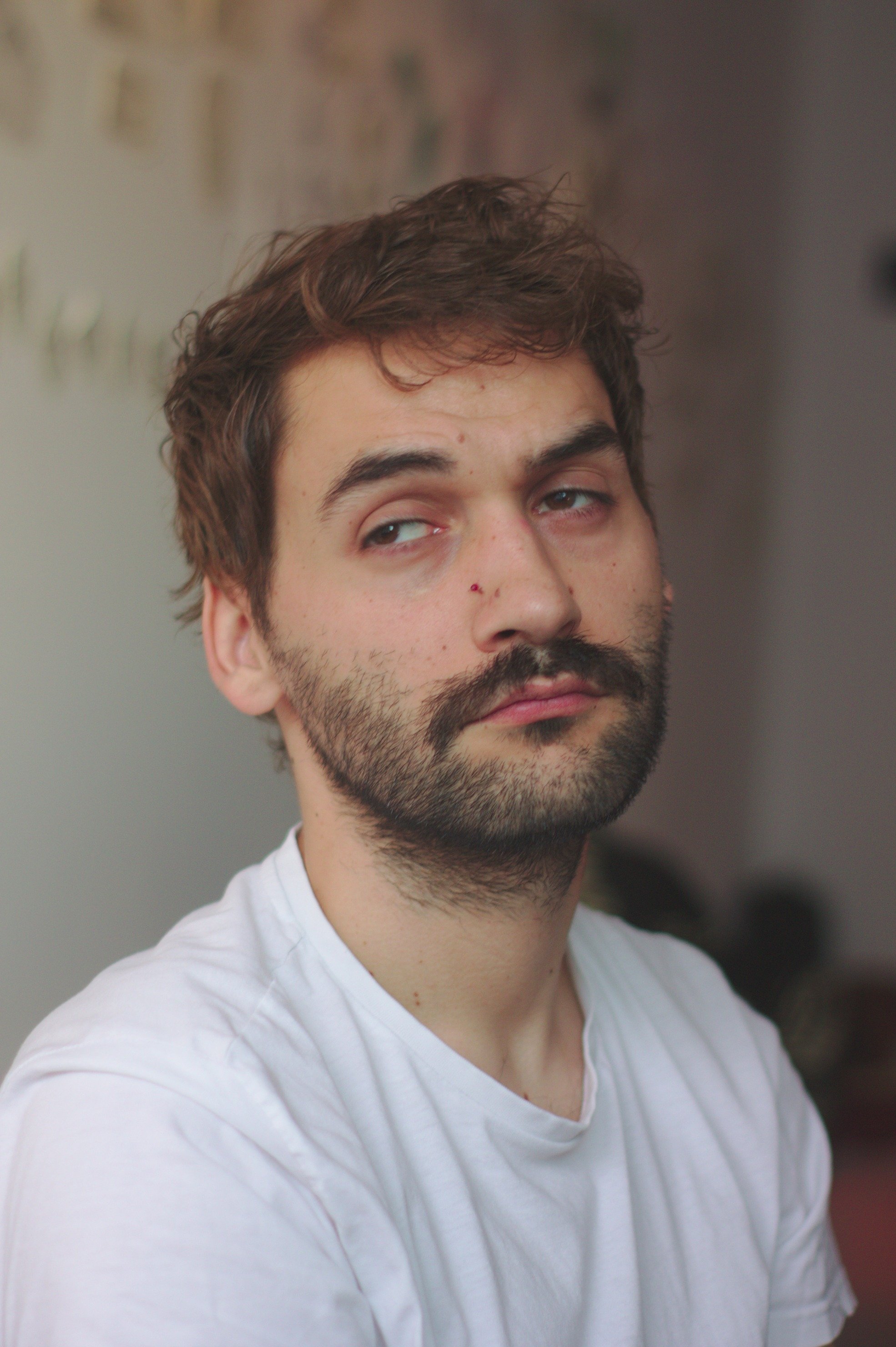 Mauro Soares backdrop