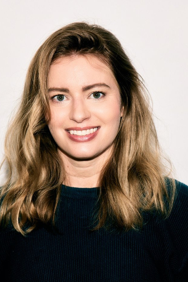 Elyse Willems backdrop