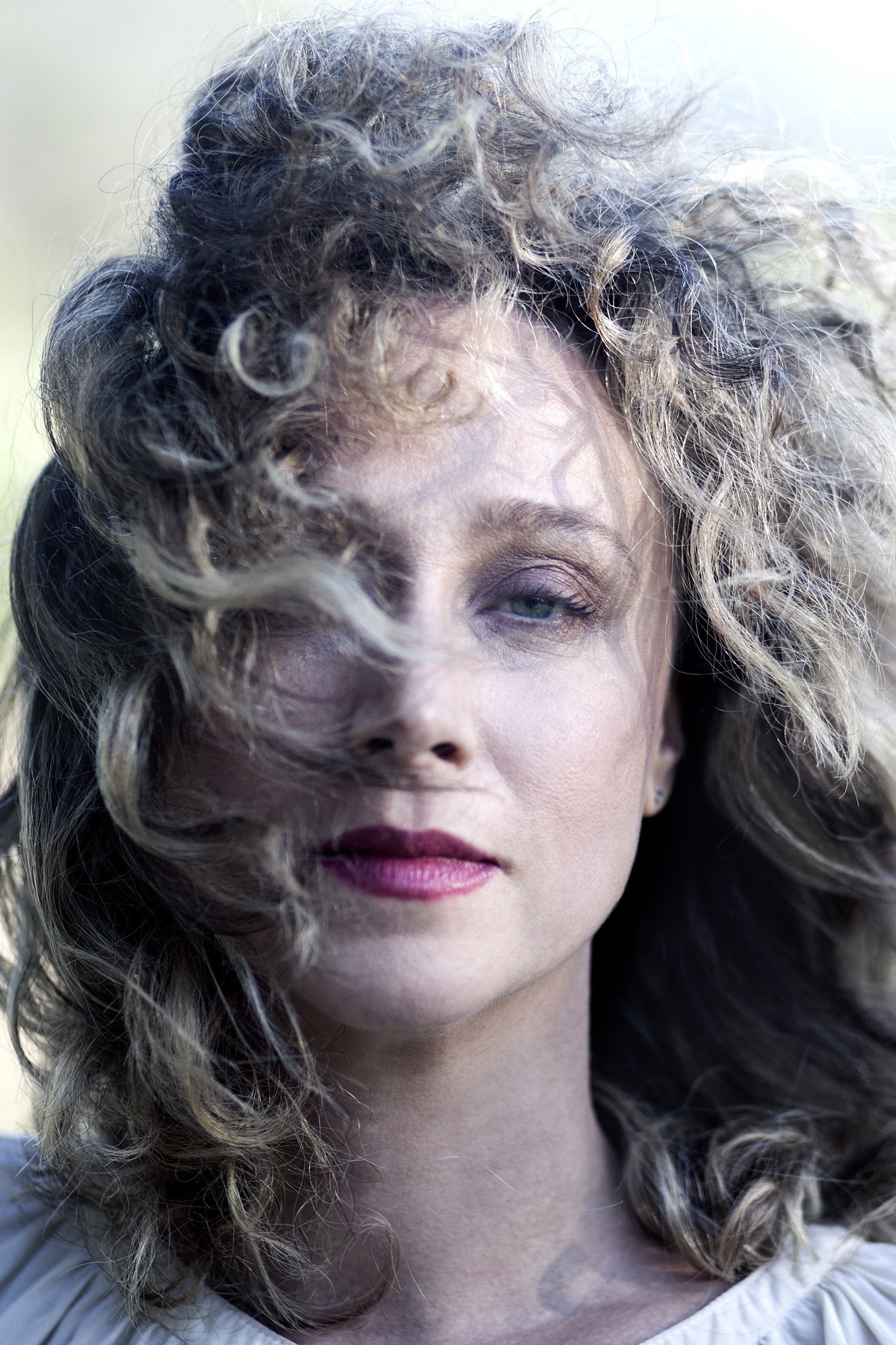 Katia Bronstein backdrop