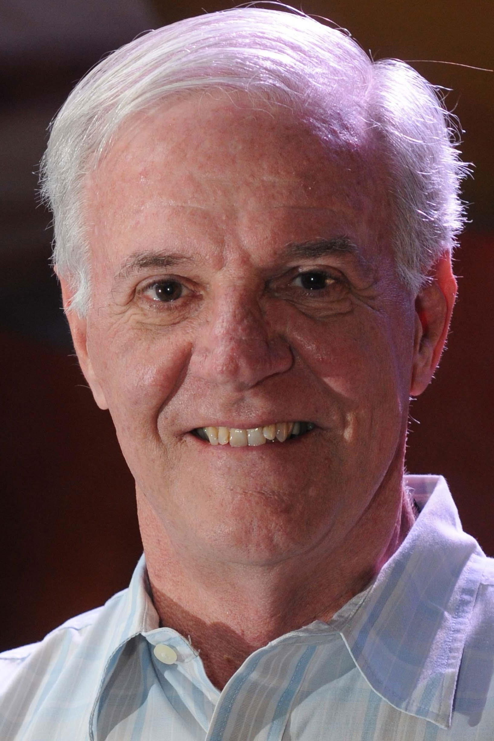 Alberto Flaksman backdrop