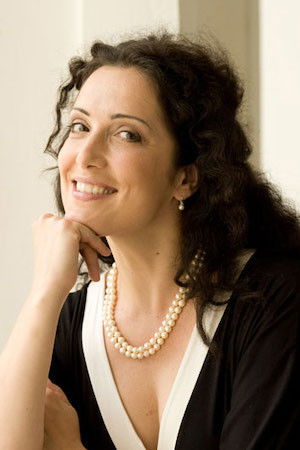 Alexandra Reinprecht backdrop