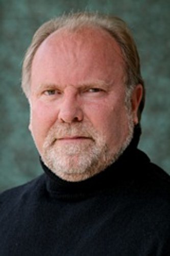 Marat Khairoullin backdrop