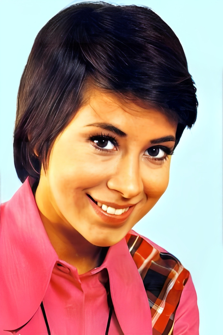 Liza Vieira backdrop