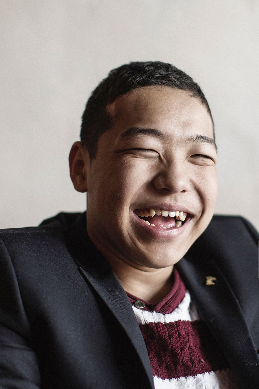 Kanagat Taskaraev backdrop