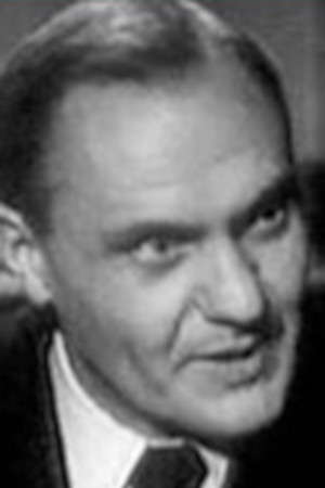 Mikhail Grodskiy backdrop