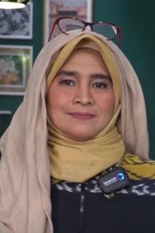 Neno Warisman backdrop