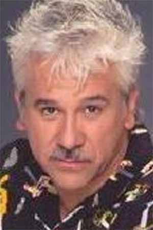 José Luis Cordero backdrop