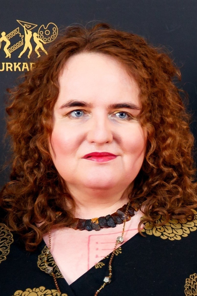 Sandra Jõgeva backdrop