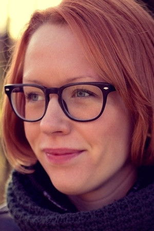 Moa Junström backdrop