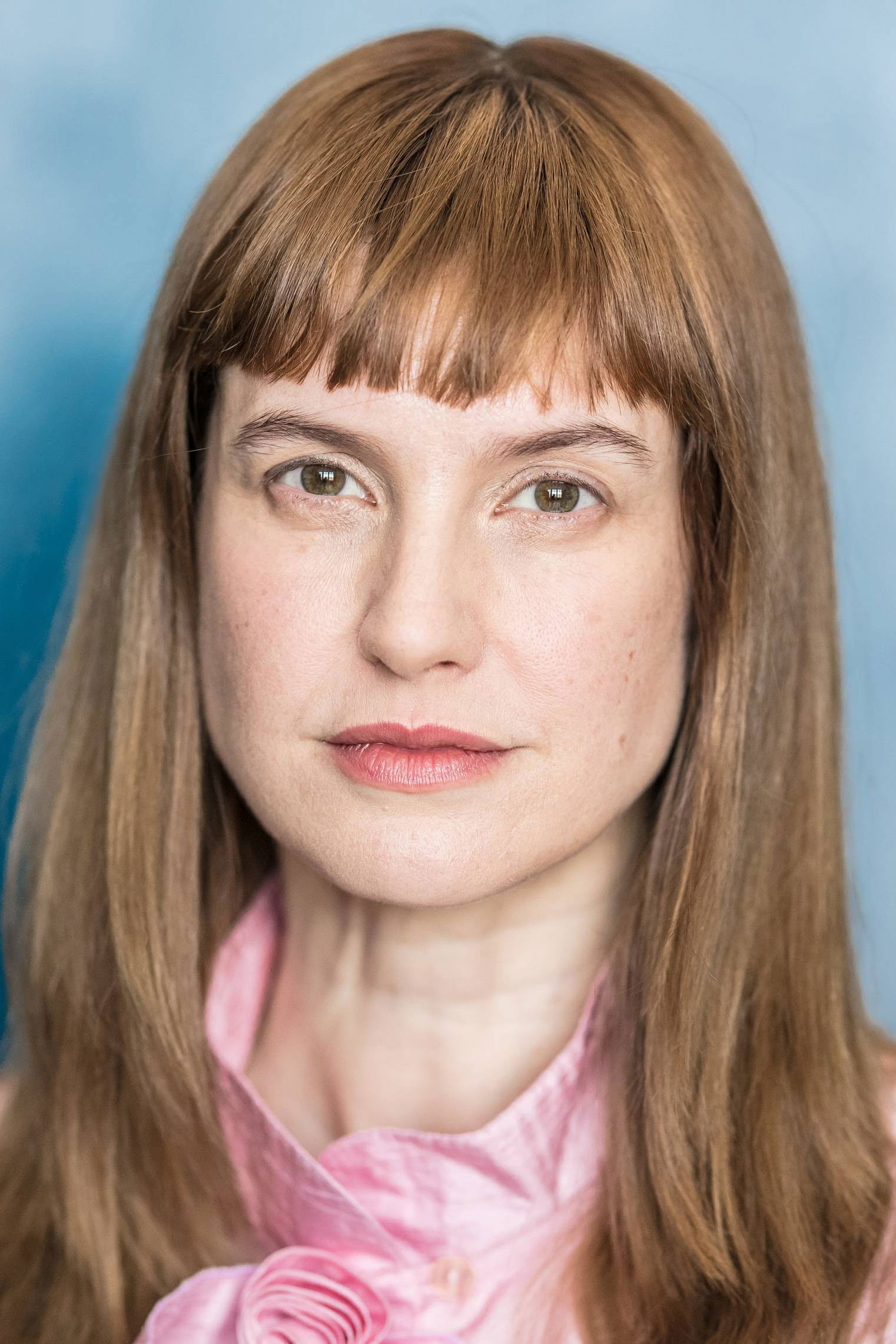 Mirijam Verena Jeremic backdrop