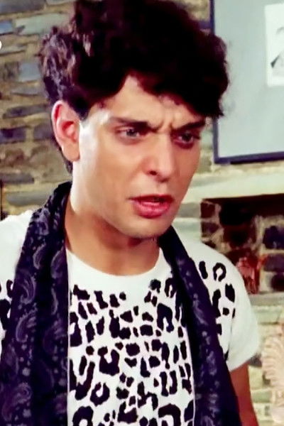 Andreas Ponos backdrop