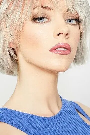 Skye Stracke backdrop