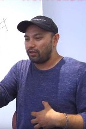 Chimura Toshimitsu backdrop