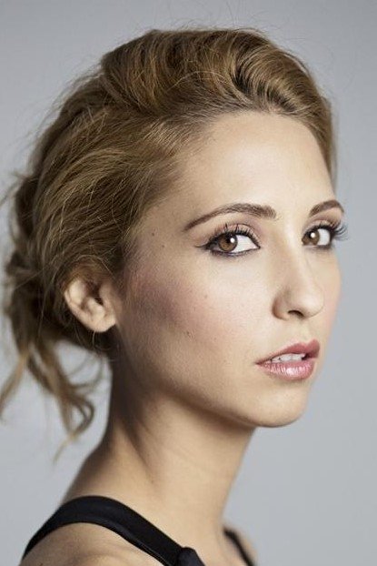 Mery Cabezuelo backdrop