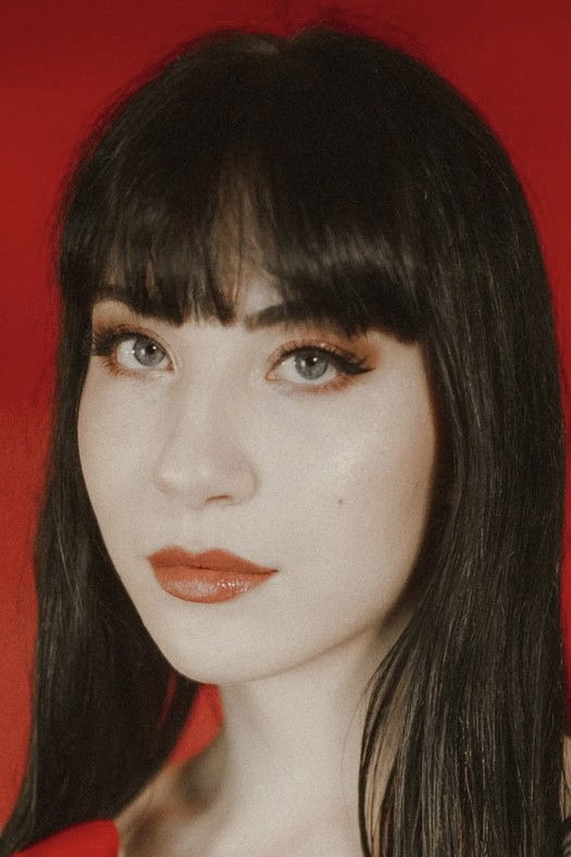 Charlotte Sartre backdrop