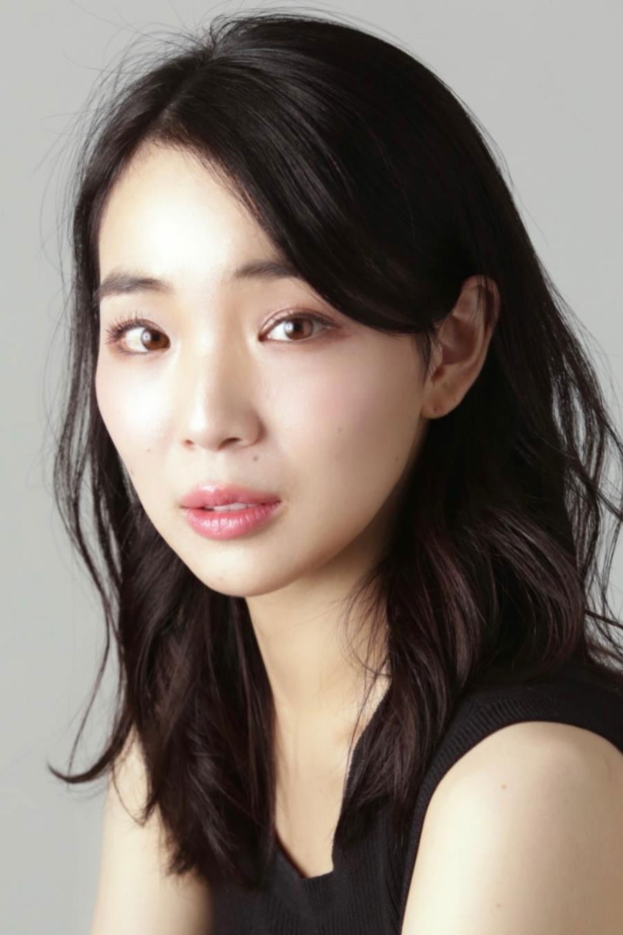 Yuki Tsumuraya backdrop