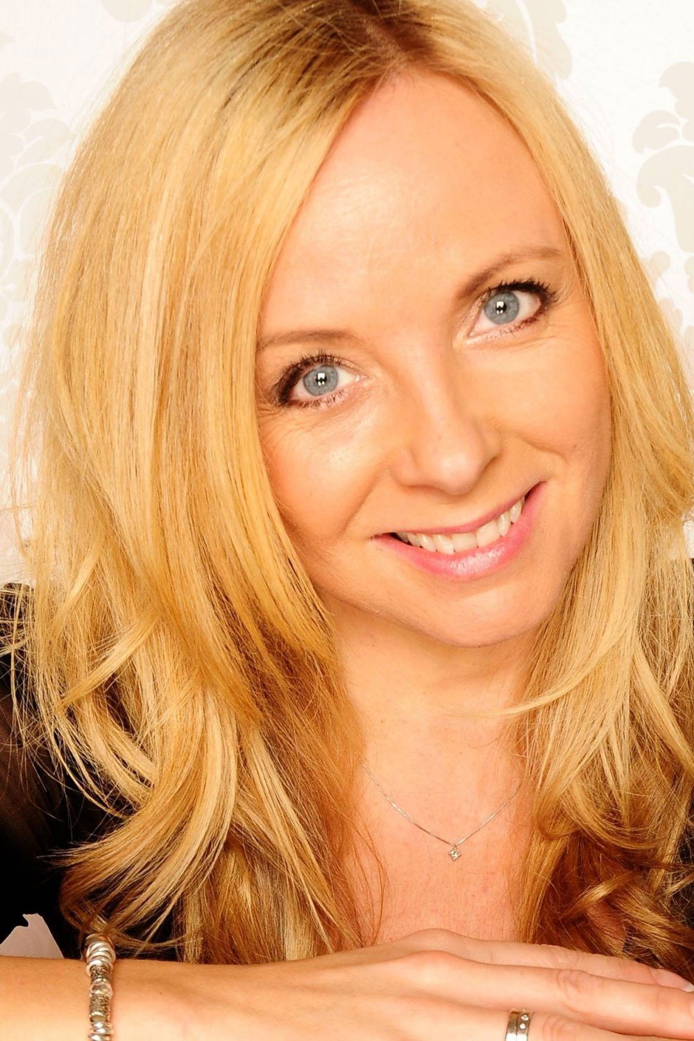 Therese Bringholm backdrop