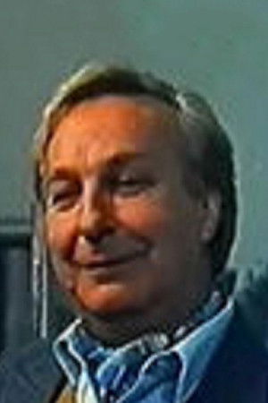 Giannis Kandilas backdrop