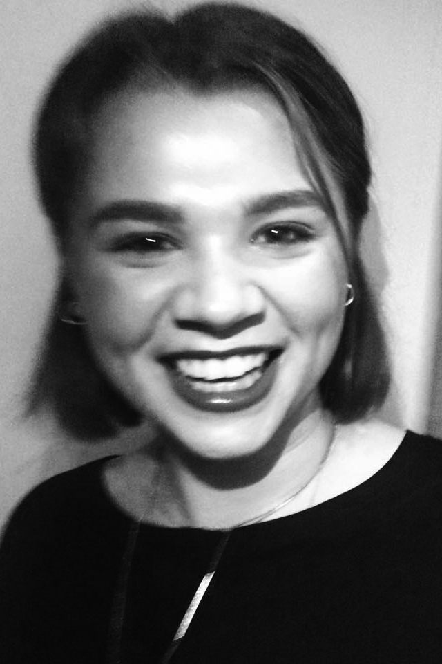 Karoline Petronella Ulfsdatter Schau backdrop