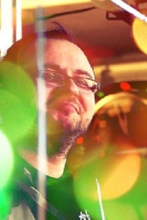 Daniel Shapovalov backdrop